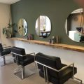 Salon fryzjerski / salon kosmetyczny na sprzedaż